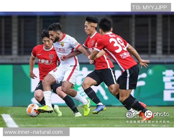 中超精彩对决里昂大胜尤文图斯战术分析引发全场热议