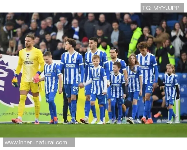 意甲赛场冷门热刺小胜那不勒斯神扑瞬间点燃全场激情