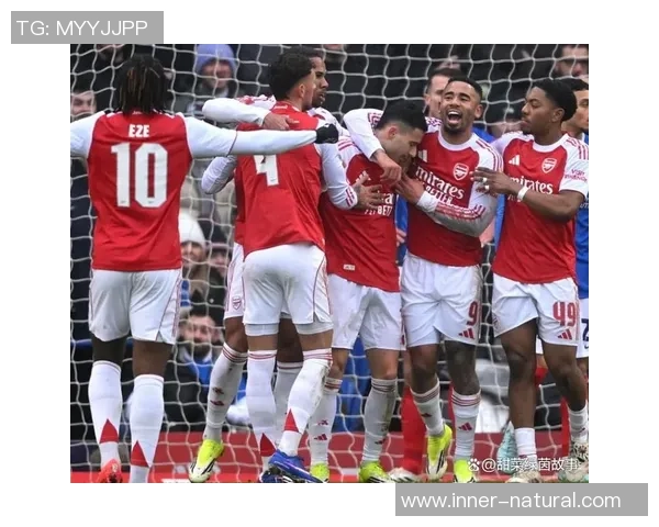 足总杯激战莱比锡逆转那不勒斯帽子戏法引爆全场激情