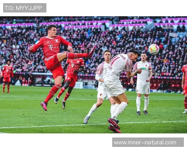 友谊赛巴黎圣日耳曼大胜拜仁红牌事件引发全场热议与战术分析 友谊赛巴黎圣日耳曼大胜拜仁红牌事件引发全场热议与战术分析