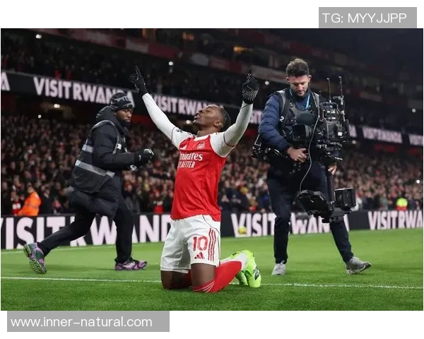 中超精彩对决阿森纳逆转曼联帽子戏法引爆全场回顾十大经典进球